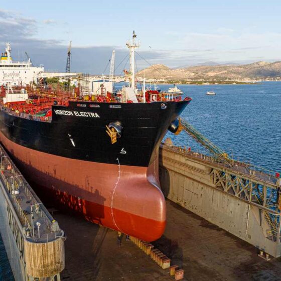 HORIZON ELECTRA OilChemical Tanker Complete Dry Docking