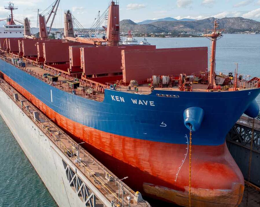 KEN WAVE Bulk Carrier Complete Dry Docking